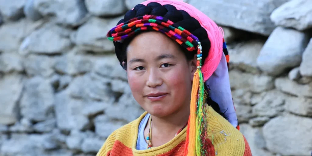 A Jiarong Tibetan girl