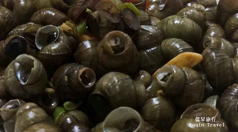 Fresh water snails