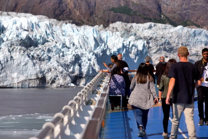 Margerie Glacier （马杰瑞冰河 ）