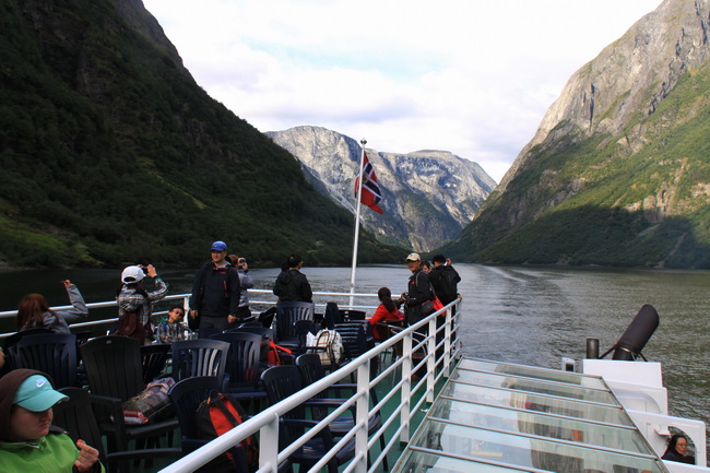 纳若峡湾 （Nærøyfjord）长20公里