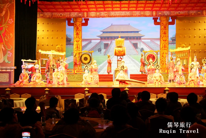 Tang Dynasty Show - the nightlife in Xi'an