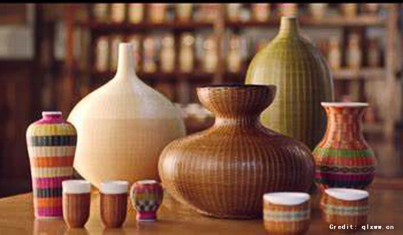 Porcelain-Bodied Bamboo Weaving