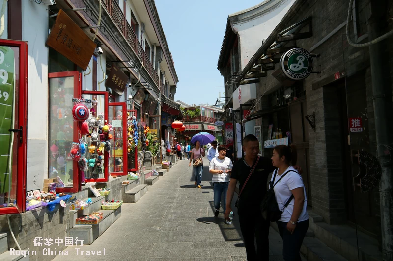 Yandai Xiejie is well-known for its preserved hutong architecture