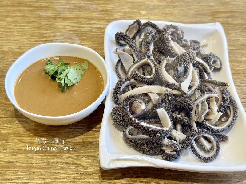 Baodu (爆肚), or Fried Lamb or Cow Stomach