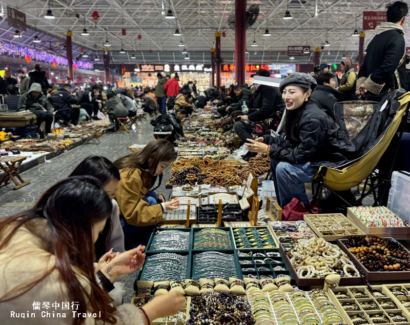 Panjiayuan Antique Market