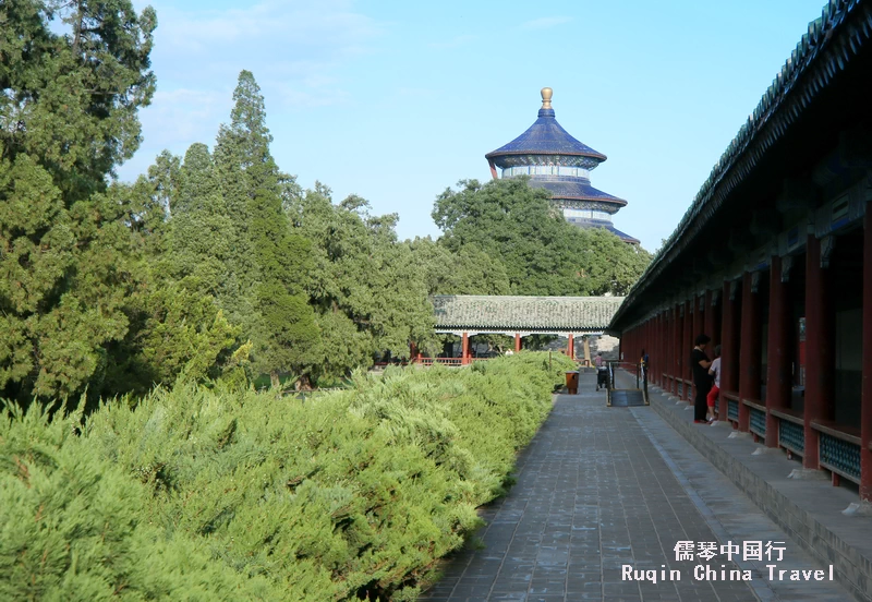 The early mornings are especially peaceful in Temple of heaven for running