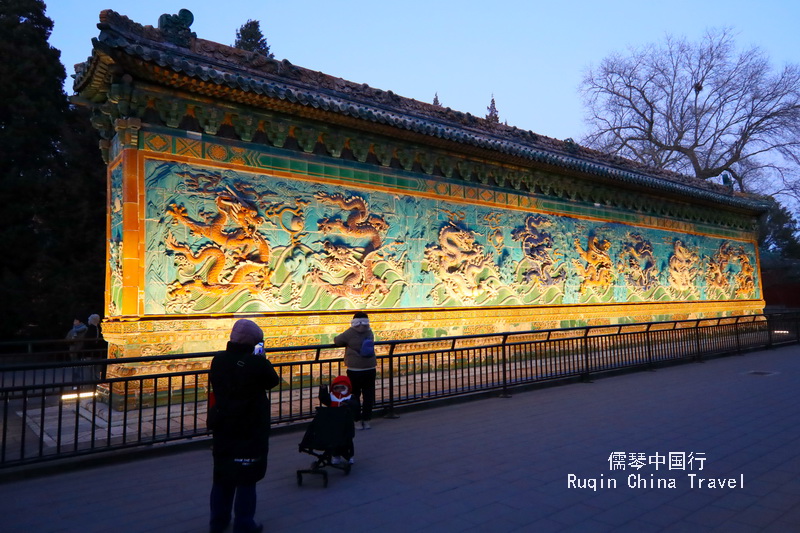 The Nine-Dragon Wall (九龙壁) in Beihai Park