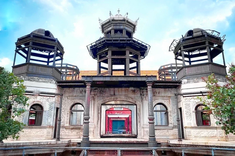 The steel structure buildings of Yanxi Palace