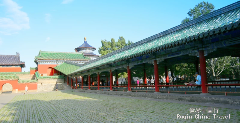 Stroll through the Long Corridor at Temple of Heaven