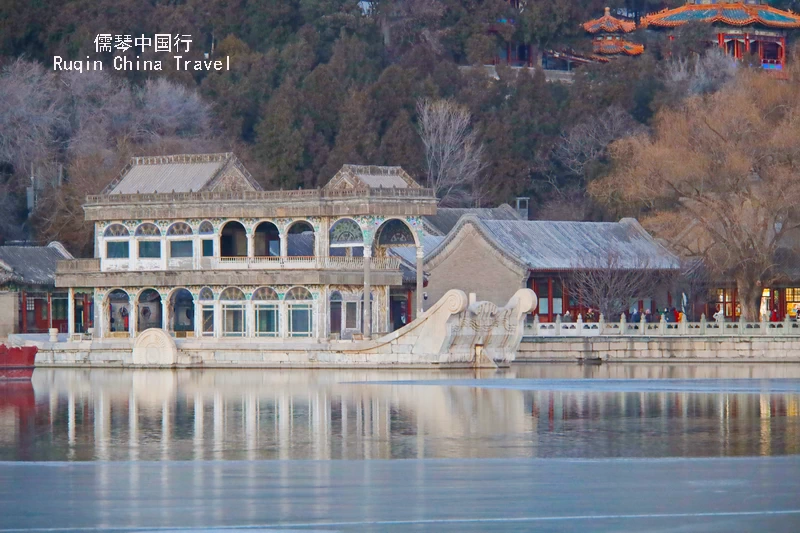  The Marble Boat (石舫)