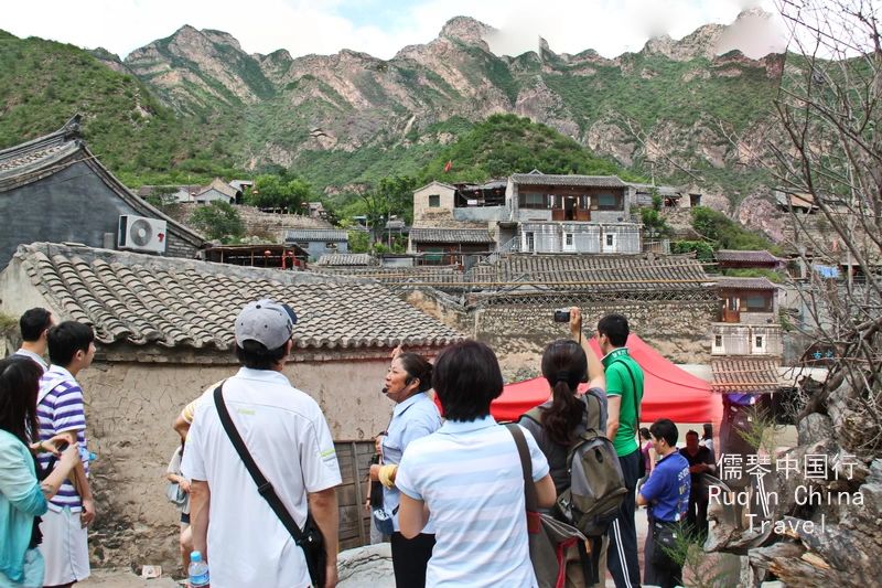 Visiting the Cuandixia Village