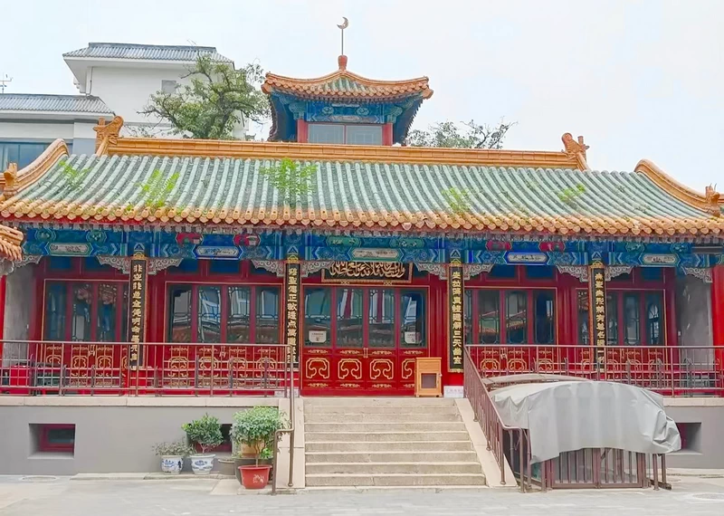 The Mail Building of Haidian Mosque