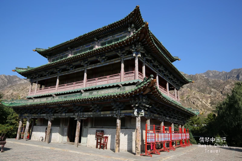 The Glazed Hall (琉璃殿) at Meidaizhao Monastery