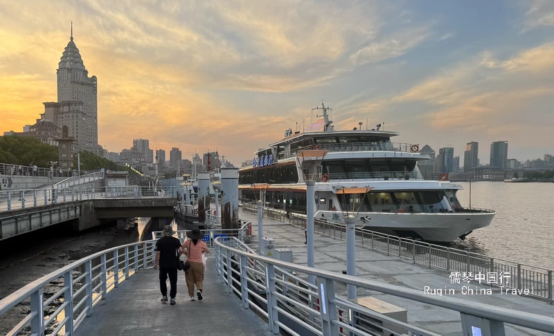 How to Book the tickets in Shanghai - Huangpu River Cruise