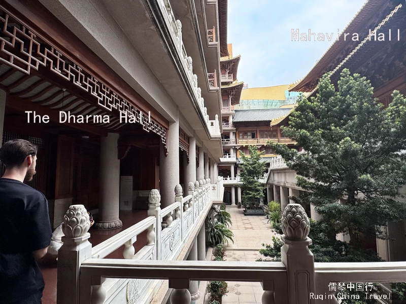 the Dharma Hall feels deeply spiritual and mysterious in Jing'an Temple