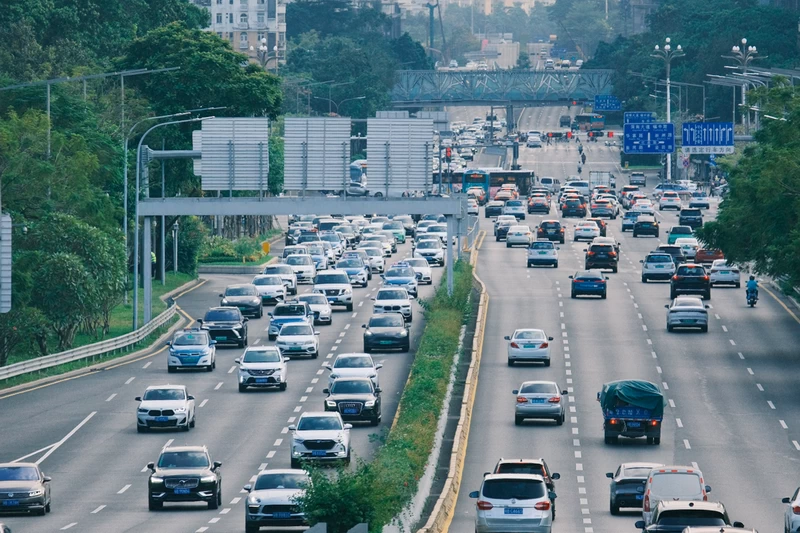 How Americans drive in China