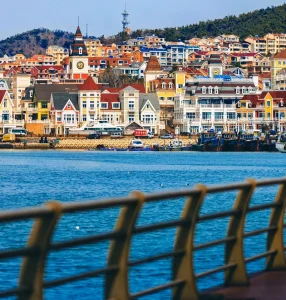 Fisherman’s Wharf 渔人码头, a charming free attraction in Dalian