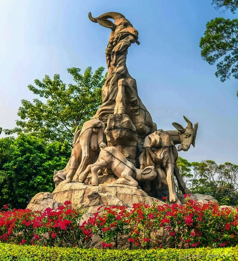 Yuexiu Park & Five Rams Statue