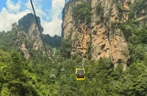 How buy Tianzi Mountain Cableway (天子山索道) tickets in Zhangjiajie