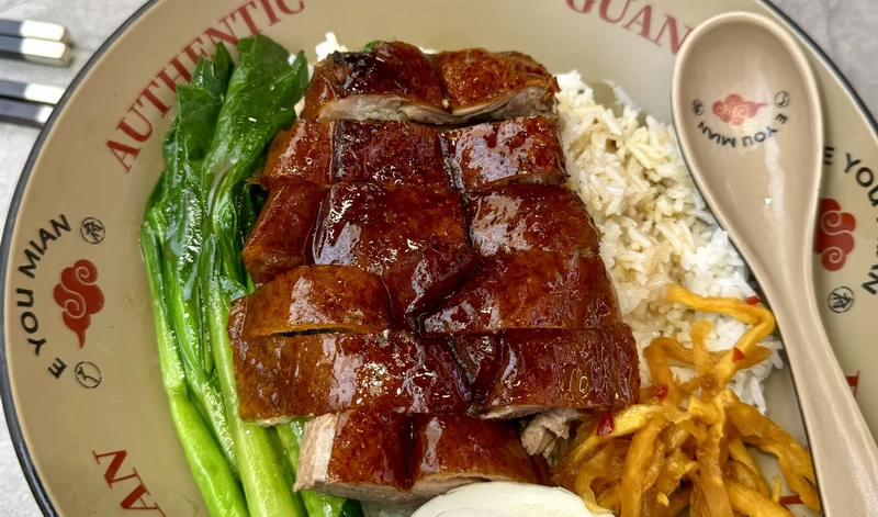 Roast Goose (烧鹅), crisp amber skin, juicy meat, a light sweet-savory roast aroma