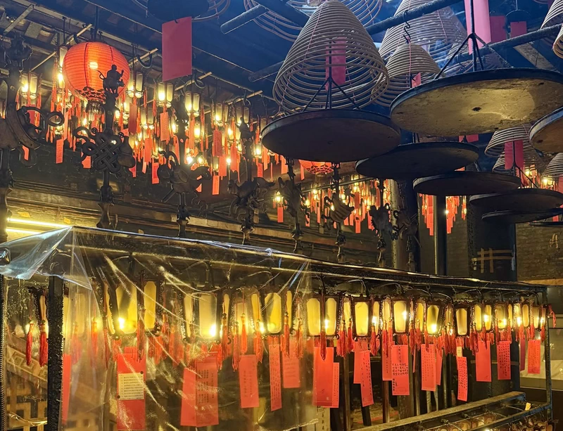 Man Mo Temple