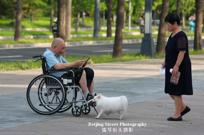 Beijing’s Central Axis | Beijing Street Photography by Ruqin