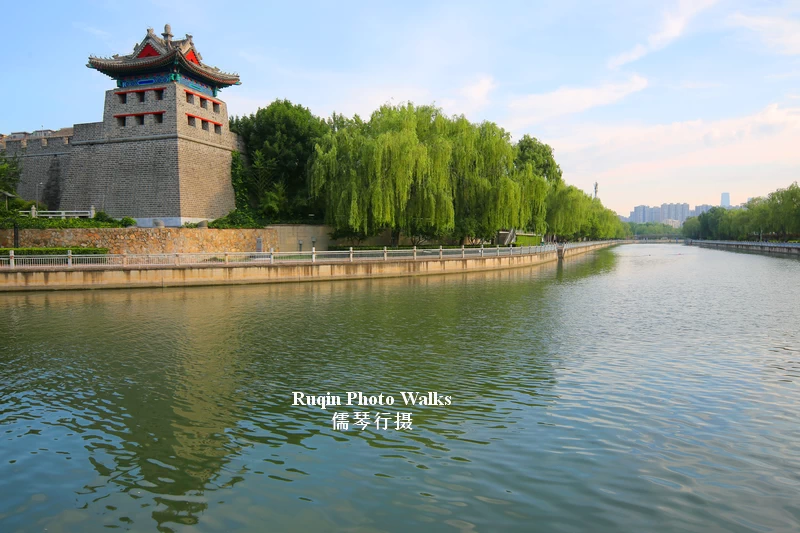 Beijing Second Ring Road waterfront Greenway Walk
