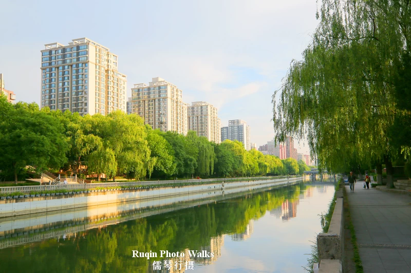 This section forms part of the larger Beijing Second Ring Road Greenway