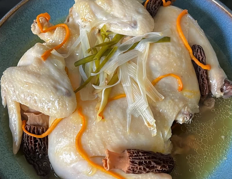 Steamed Young Chicken