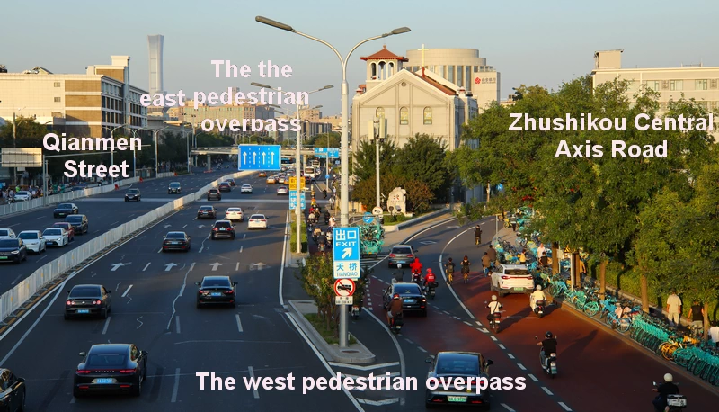 I needed to use the west pedestrian overpass to walk from Zhushikou Church to Qianmen Street