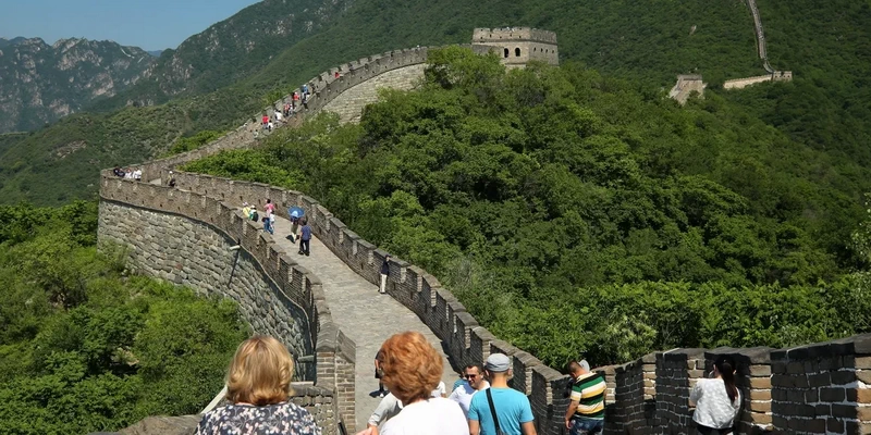 The greenness of Mutianyu Great Wall in early summer